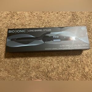 Bio Ionic Long Barrel Styler 0.75" Pro Curling Iron